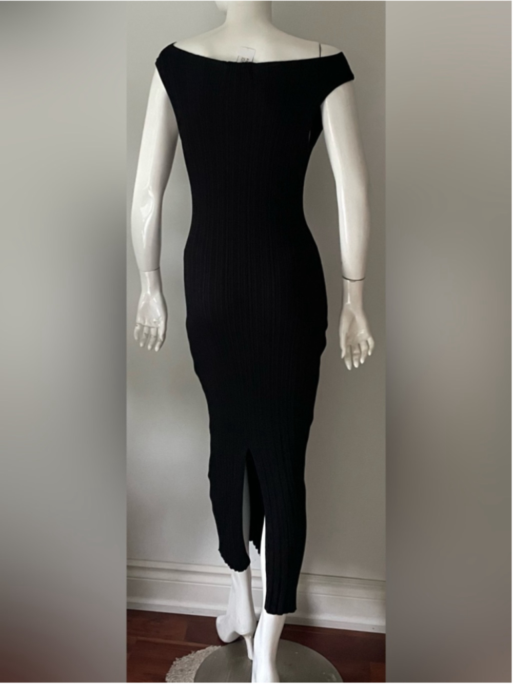 Miou Muse Ribbed Off-Shoulder Midi Dress Medium | Black | Stretch Knit - Picture 4 of 10